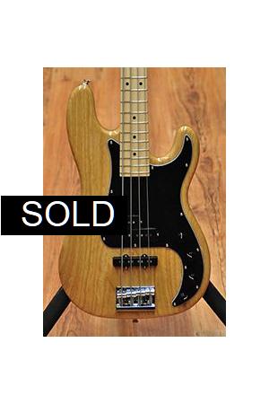 Sadowsky Metro MV4HPJ NAT Sadowsky Metro MV4HPJ NAT